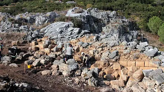 Thera Antik kenti kazı işbirliği protokolü imzalandı