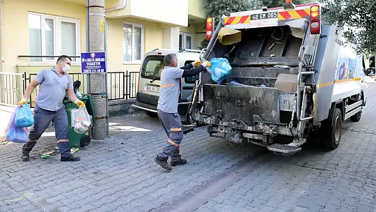 Başkan Gümüş 'Çöp Çıkarma Saatlerine Uyulmalı'