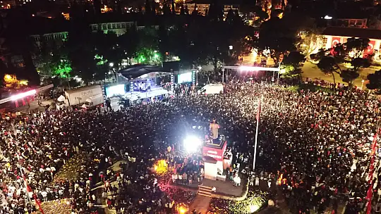 Başkan Gürün, 'Cumhuriyeti İkinci Yüzyıla Siz Gençler Taşıyacaksınız'