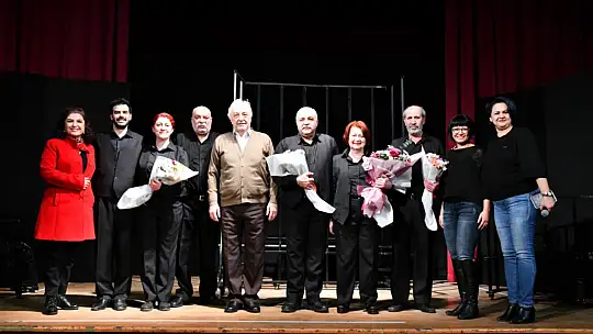MEMLEKETİN KISMETİ TİYATRO OYUNU BÜYÜK İLGİ GÖRDÜ