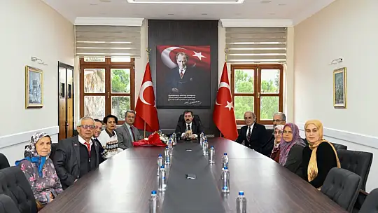 ŞEHİT AİLELERİ VE GAZİLER VALİ ORHAN TAVLI'YI ZİYARET ETTİ