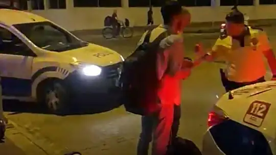 Tır kasasında Avrupa hayali ile Marmaris'e geldiler