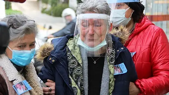 Tiyatro oyuncusu Atilla Pekdemir son yolculuğuna uğurlandı