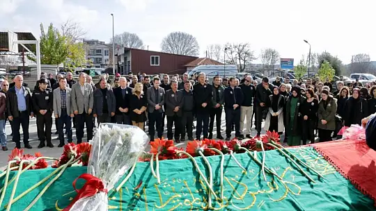 TRAFİK KAZASINDA ÖLEN OKUL MÜDÜRÜ İÇİN TÖREN DÜZENLENDİ