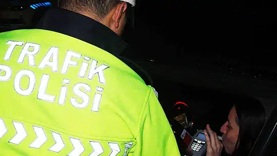 TRAFİKÇİLERDEN ASAYİŞ DESTEKLİ ALKOL UYGULAMASI