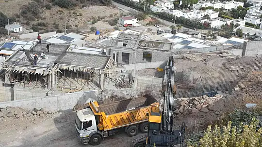 TURİZM SEZONU BİTTİ İNŞAAT SEZONU BAŞLADI