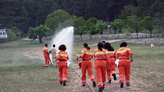 Türk Kızılay çalışanlarına yangın eğitimi