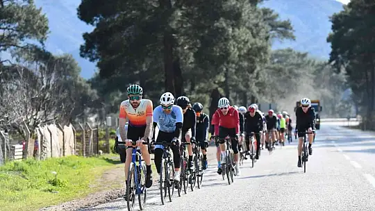 Türk Telekom'un desteklediği 'Bisiklet Macerası Boostcamp' başladı