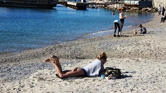 Türkiye'nin yüksek kesimlerinde kar, sıfır noktasında yaz yaşanıyor