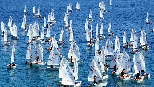TYF 2021 Optimist Türkiye Şampiyonası'nda heyecan başladı