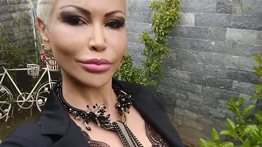 ÜNLÜ TERSANEDE DÜĞÜMLER YAVAŞ YAVAŞ ÇÖZÜLMEYE BAŞLADI