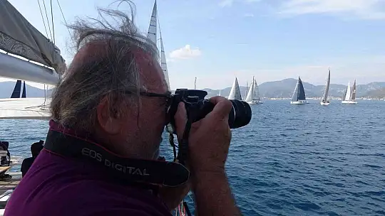 Ünlü Tiyatro sanatçısı Levent Çelmen ve Orkestra Şefi Turgay Noyan'ın Yelken sevdası