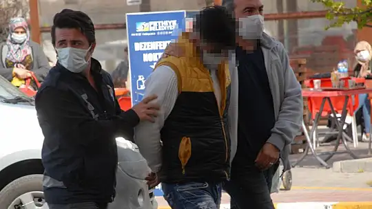 Dövüldükten sonra hastane önüne bırakılan kişinin ölümüyle ilgili 5 kişi adliyeye sevk edildi
