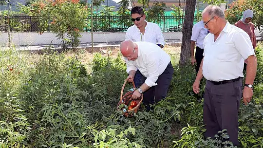 ÜRETMEK, ENGEL TANIMIYOR