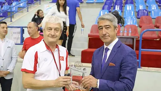 Veteran voleybolcular Marmaris'te