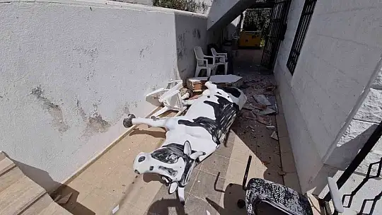 Vitesi karıştırınca işletmeye çarptı