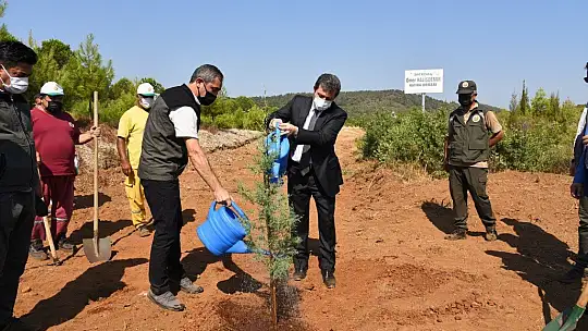 15 Temmuz Demokrasi Şehitlerimizin Anısına Fidan Dikildi
