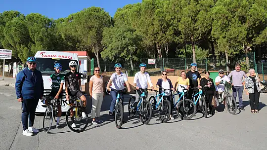 MUĞLA'DA İŞE BİSİKLET İLE GİTTİLER