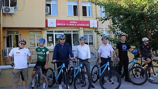 MUĞLA'DA İŞE BİSİKLET İLE GİTTİLER
