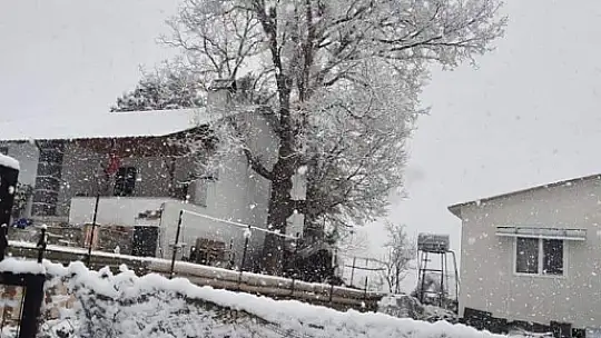 Her yer beyaza büründü 