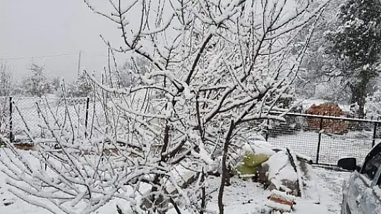 Her yer beyaza büründü 