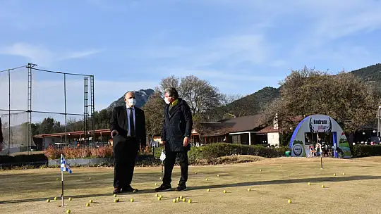 Turnuvaya 50 golfçü katıldı