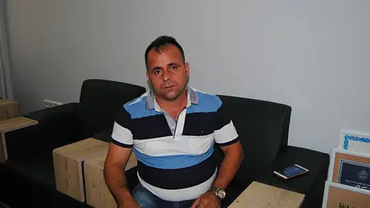 Oğlunun tedavi masraflarını karşılayabilmek için yetkililerden yardım istiyor