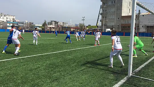 Fethiyespor Kahta'yı evinde vurdu 1-2