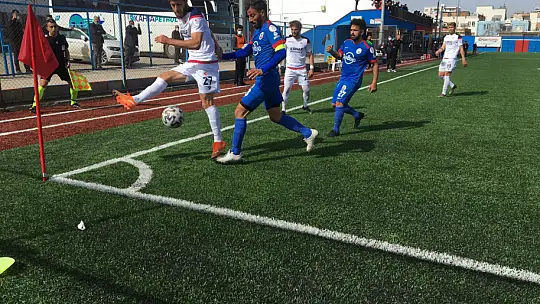Fethiyespor Kahta'yı evinde vurdu 1-2