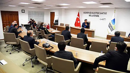 Başkan Karaca, muhtarlara isteklerini sordu