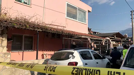 Bıçaklı kavgada 1 kişi öldü, 1 kişi yaralandı