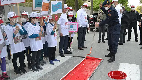 Fethiye'de kırmızı çizgi uygulamasına başlandı