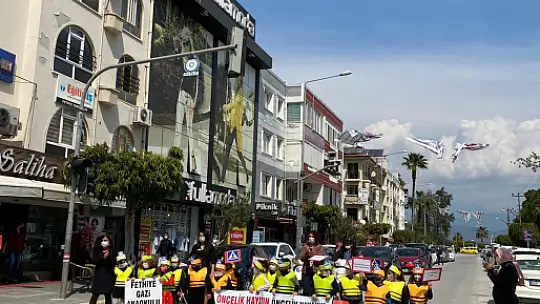 Gazi Anaokulu'nun minik öğrencileri bu kez farkındalık etkinliğinde