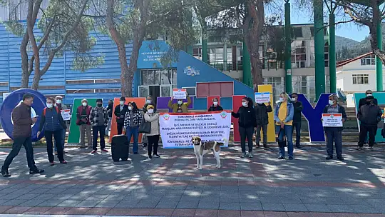 Emekliler, insanca yaşamak istiyoruz…