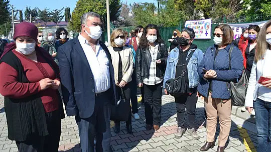 Acılı Baba, kızım yerinde rahat yatmıyor