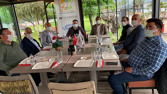 Alban'dan turizm sezonu öncesi sektör temsilcilerine ziyaret