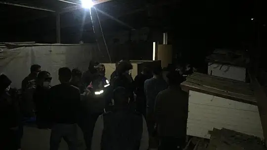 Koronavirüsü hiçe saydılar