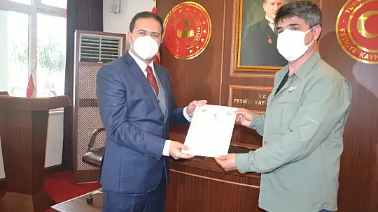 Kaymakam Fırat 30 polise başarı belgesi taktim etti