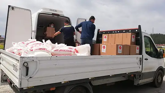 MHP Seydikemer İlçe Teşkilatı Ramazan Kolisi yardımında bulundu