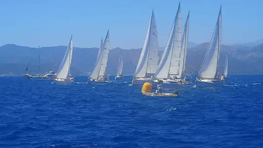 Atatürk'ü Anma Gençlik ve Spor Kupası ödülleri sahiplerini buldu