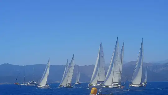 Atatürk'ü Anma Gençlik ve Spor Kupası ödülleri sahiplerini buldu