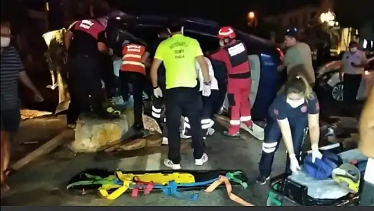 Fethiye'de trafik kazası 8 yaralı