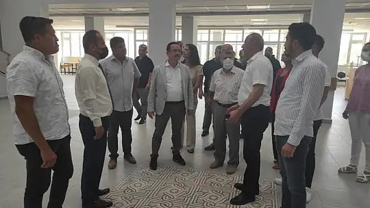 Ak Parti İl Başkanı Mete, Okullarda İncelemelerde Bulundu