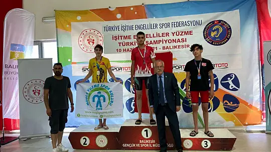 İşitme Engelliler Yüzme'de Türkiye Şampiyonundan İlman'a Ziyaret