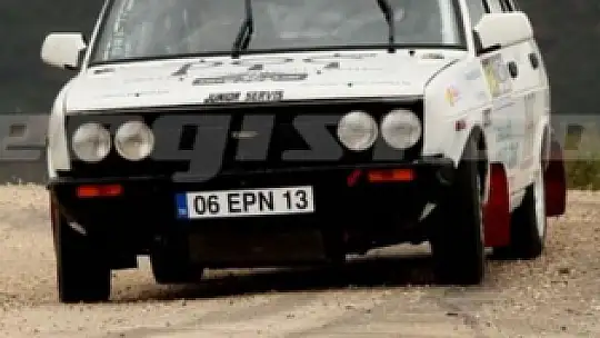 Diş Hekimi Yürük, Fethiye'ye 2 kupayla döndü