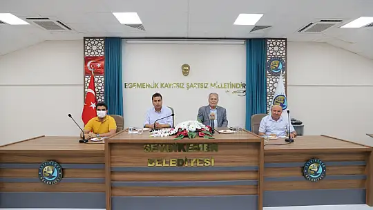 Ak Partililer Seydikemer Belediyesinde Bayramlaştı