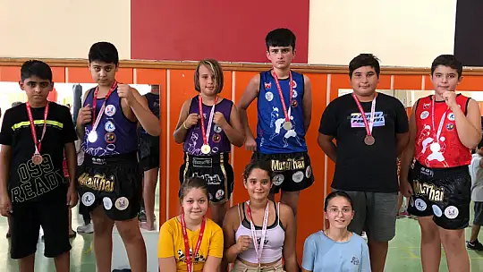 Muaythai Şampiyonasına Fethiyeli Sporcular Damga Vurdu