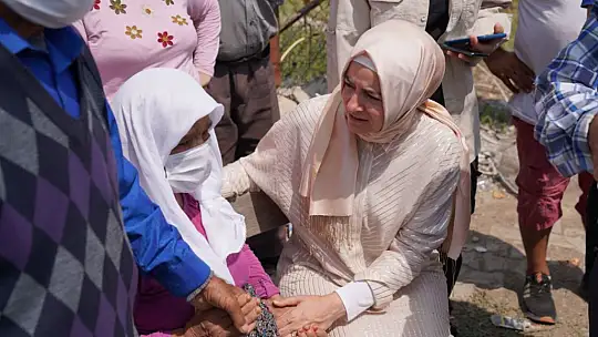 AK Parti MKYK üyesi Dr. Kaya ve Kayseri Milletvekili Karayel, Yangın Bölgesinde