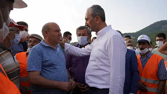 Adalet Bakanı Gül: 'Yangınlar hepimizin yüreğini yaktı'