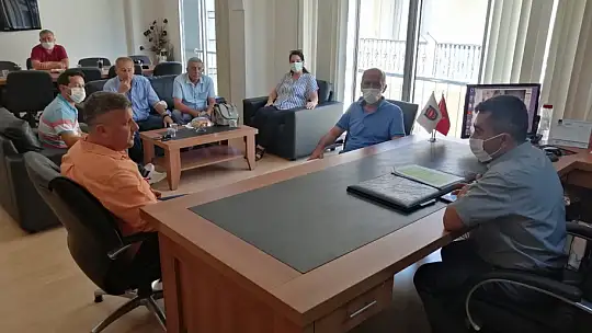 Başkan Taşar, 'Esnafımız önünü göremiyor'